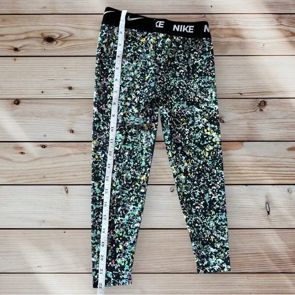 Girls 5 Nike Kids Multicolor Leggings pants Dri Fit - Picture 3 of 7